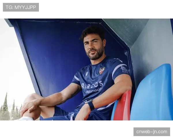 莱万特门将创下本赛季单场扑救纪录（9次），帮助球队逼平贝蒂斯。