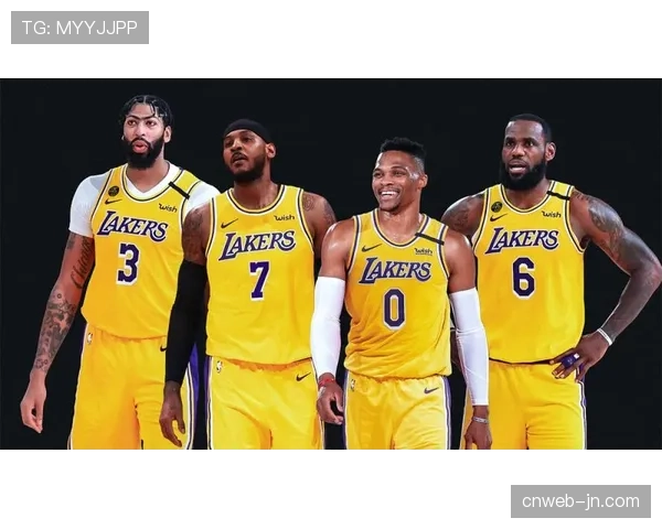 篮网与特雷旺·斯科特签约10天短合同，湖人与小尼克·史密斯重签